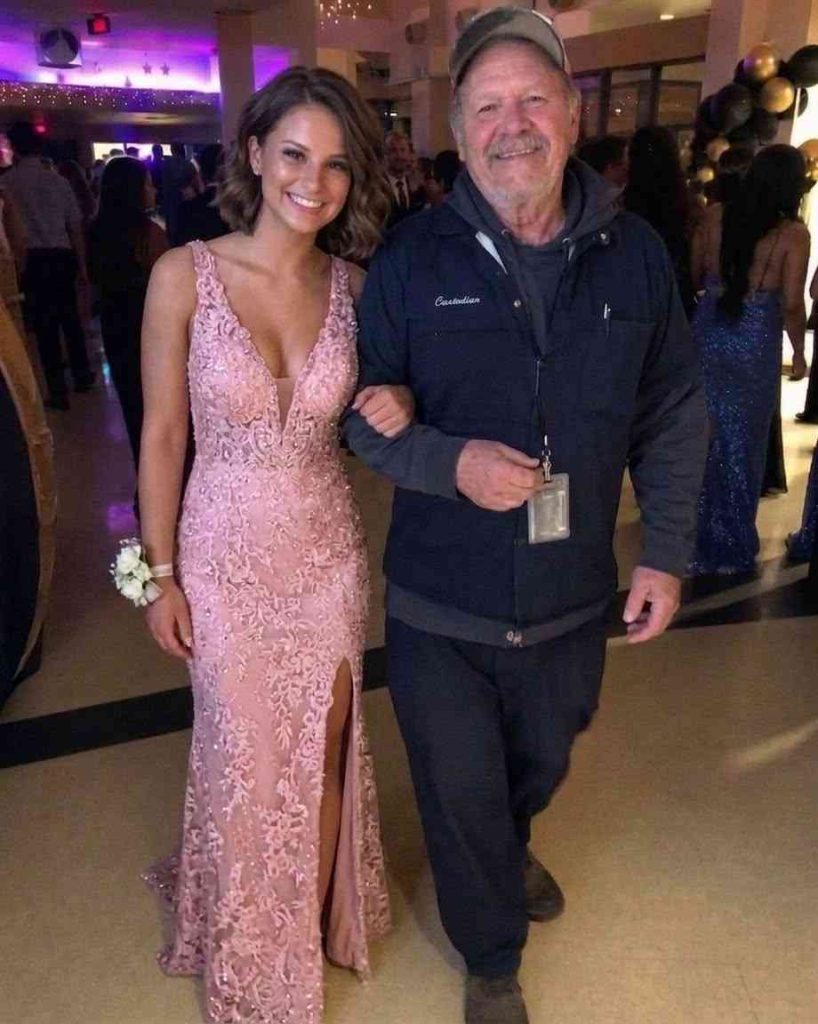 My Daughter Ch0se the Sch0ol Janitor to Walk Her Across the Graduation Field Instead of Me… My Daughter Ch0se the Sch0ol Janitor to Walk Her Across the Graduation Field Instead of Me…