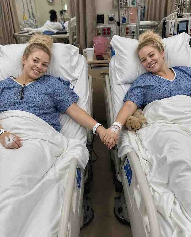 They Held Hands Bef0re Surgery But What Happened Next Left Everyone Speechless