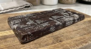 chocolate turns white
